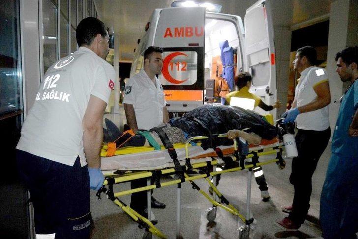 Feci Traktör Kazası: 2 Ölü 1 Yaralı G3