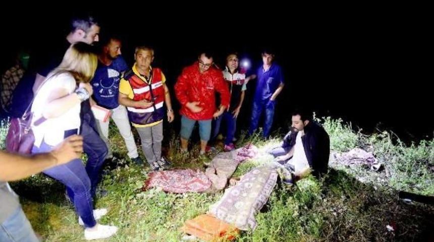 Orman Yolunda Devrilen Trakt&ouml;rde 2 Kişi &Ouml;l&uuml;, 1 Kişi Yaralandı