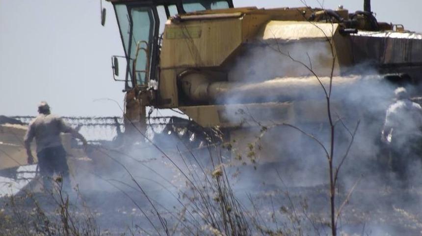 Hasat Yapan Bi&ccedil;erd&ouml;ver Yandı