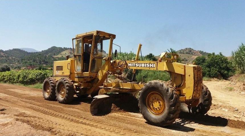 Alaşehir Belediyesi Gece G&uuml;nd&uuml;z Yollarda