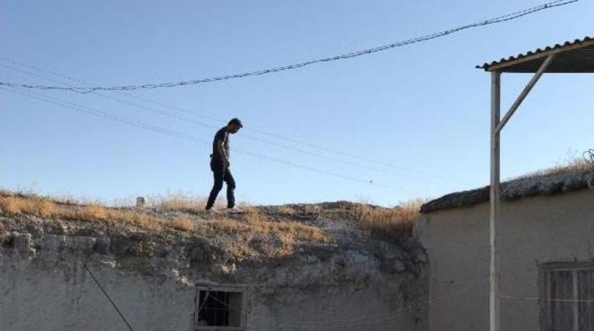 Ereğli'de Uyuşturucu Operasyonu: 16 G&ouml;zaltı