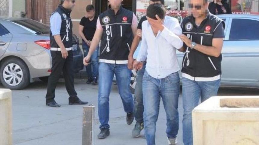 Eskişehir'de Uyuşturucu Ş&uuml;phelileri Adliyede