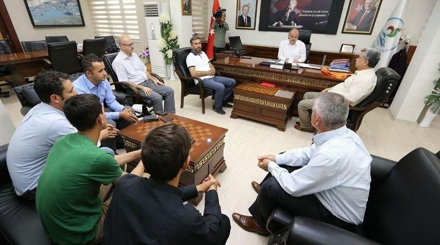 Başkan G&uuml;rlesin&rsquo;den Personele Teşekk&uuml;r Belgesi