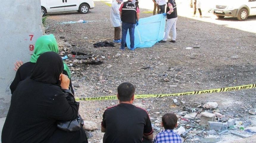 Tırın Altında Kalan Suriyeli Gen&ccedil; Hayatını Kaybetti