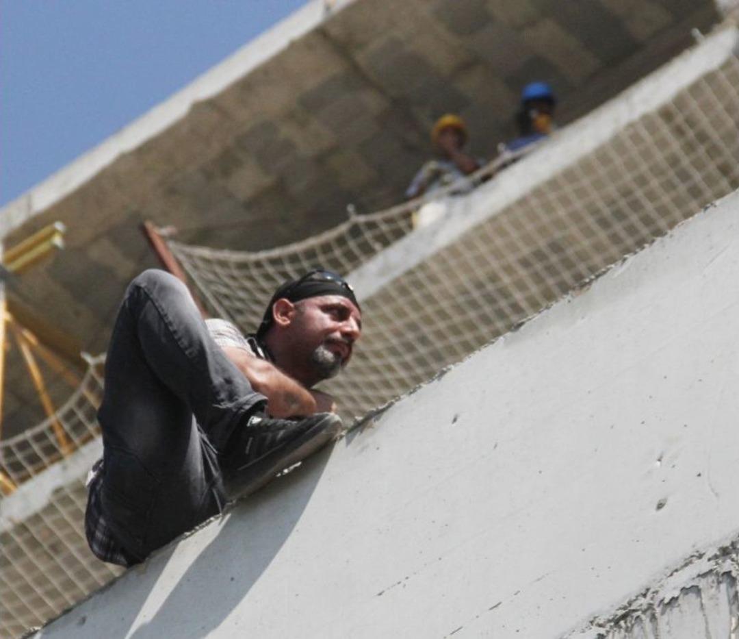 Eşi Terk Edince &Ouml;lmek İstedi