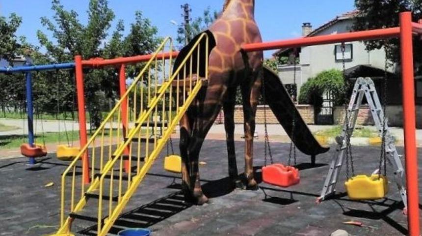 Başiskele’nin Parklarına Onarım Çalışması