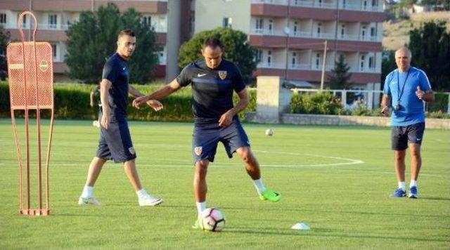 Kayserispor'da 9'uncu Transfer Bia Oldu