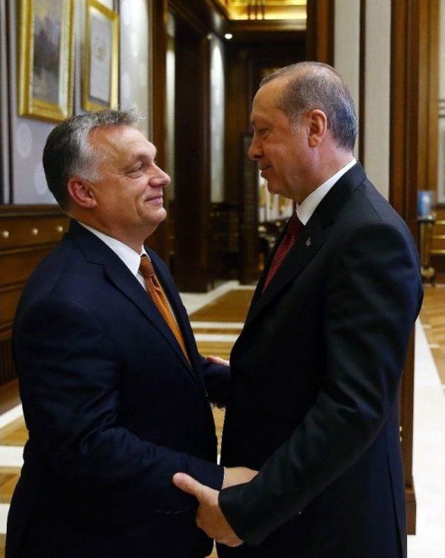 Cumhurbaşkanı Erdoğan, Macaristan Başbakanı Orban’ı Kabul Etti