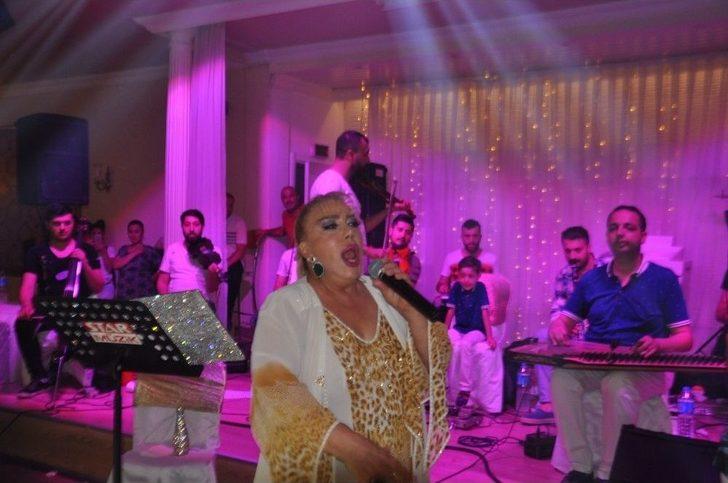 Mine Koşan Biga’da Düğünde Sahne Aldı G1