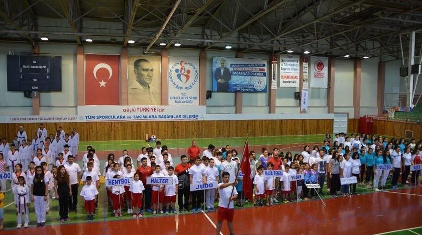 Nevşehir&rsquo;de Yaz Spor Okulları A&ccedil;ıldı