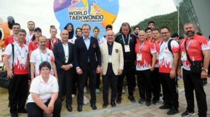 T&uuml;rkiye Tekvando Milli Takımı, D&uuml;nya İkincisi