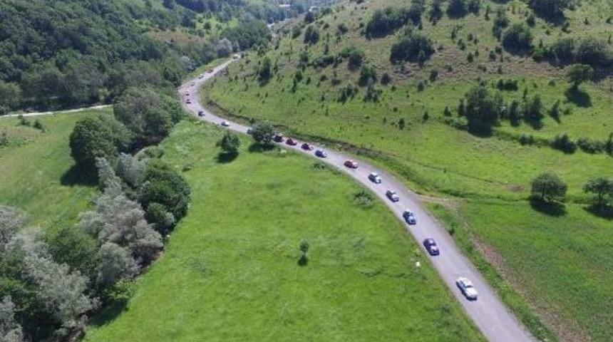 Vosvoslar Yaylalara Renk Kattı