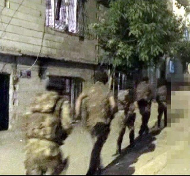 Gaziantep'te Saldırı Hazırlığındaki 8 Terörist, 146 Kilo Bomba Ile Yakalandı (2) - Yeniden