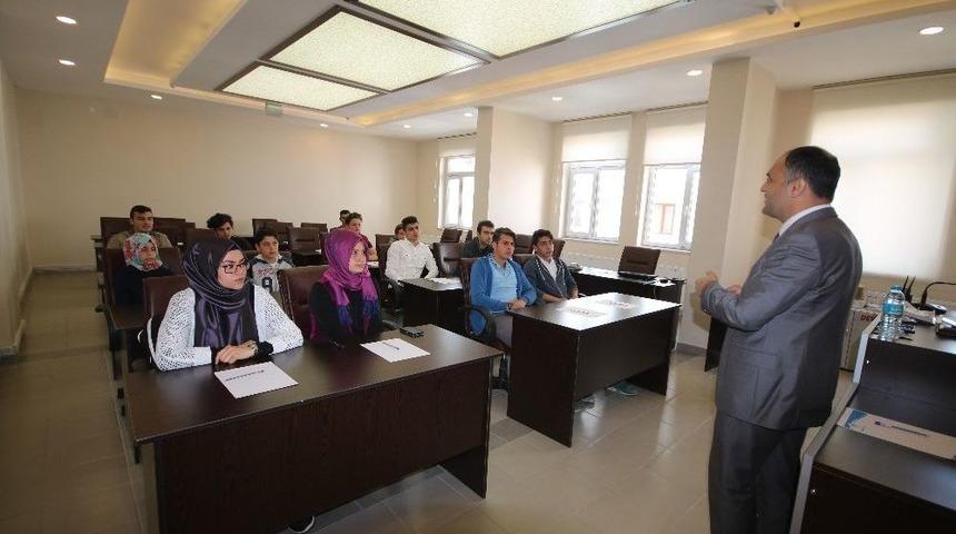 Beyşehir&rsquo;in Y&ouml;netiminde Gen&ccedil;ler De S&ouml;z Sahibi Olacak