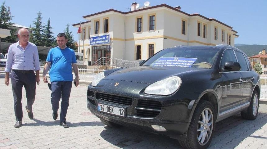 Otomobil &Ccedil;aldı, &rsquo;&ccedil;ok Yakıyor, Bırakacaktım&rsquo; Dedi