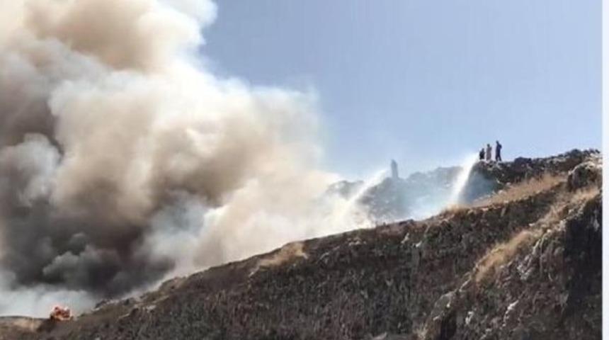 Turgutlu &Ccedil;&ouml;pl&uuml;ğ&uuml;nde Yangın