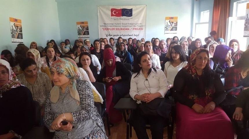 G&ouml;&ccedil; Mağduru Ailelere Seminer