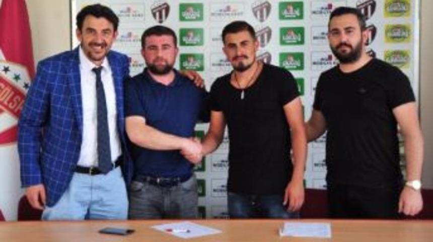 İneg&ouml;lspor Okan'la Imzaladı