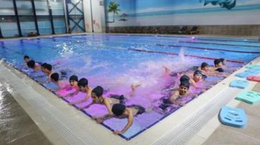 Başakşehir Havuzları Yaza Hazır