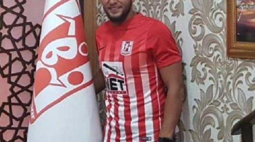 Balıkesirspor'da B&uuml;lent Imzaladı