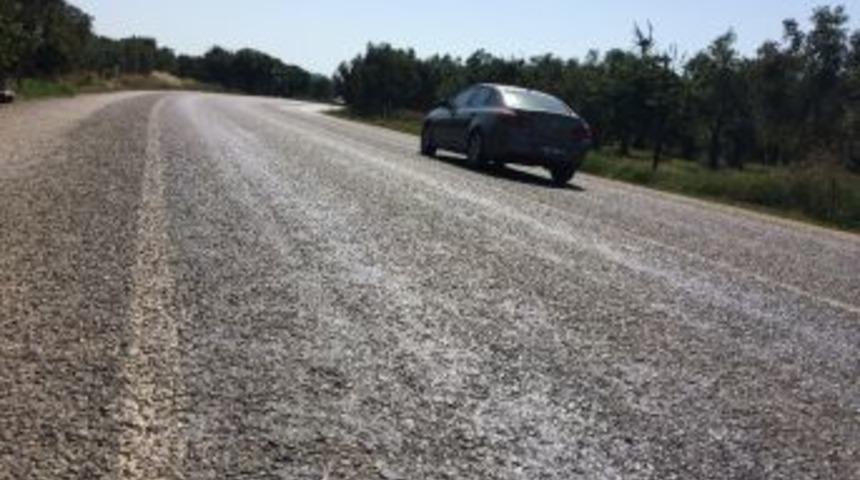 Bursa&rsquo;da Asfalt Eridi