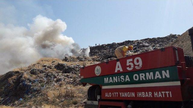 Turgutlu’da Çöplük Yangını