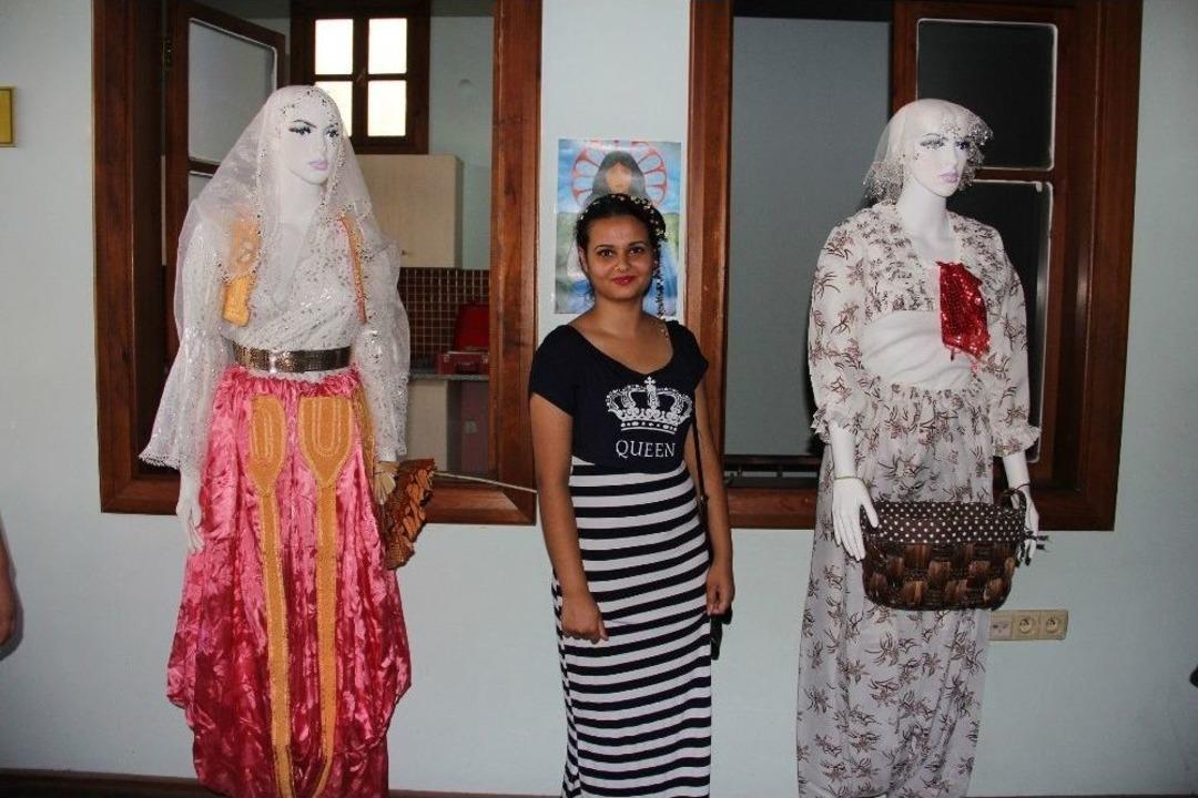 T&uuml;rkiye&rsquo;nin İlk Sivil Roman Hakları Araştırmaları Merkezi Mersin&rsquo;de A&ccedil;ıldı