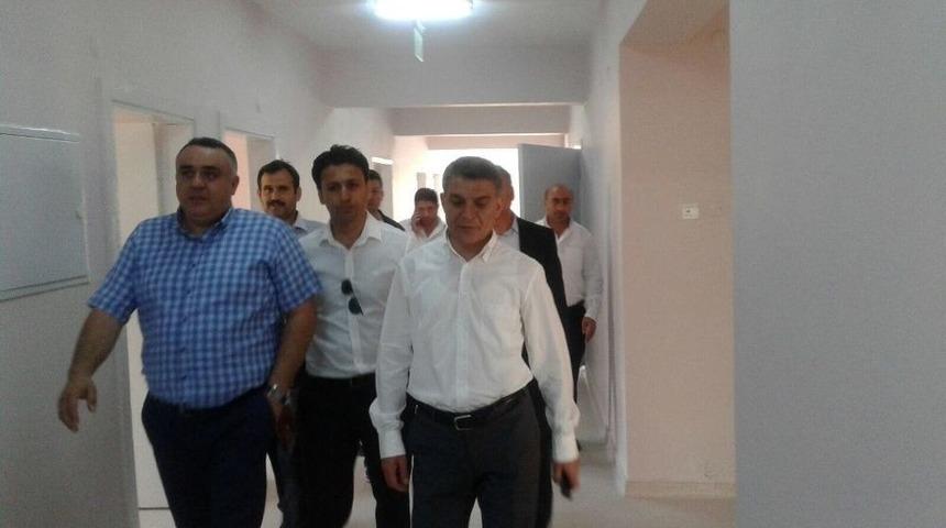 Kaymakam &Ouml;zkan&rsquo;dan Hastane Ziyareti