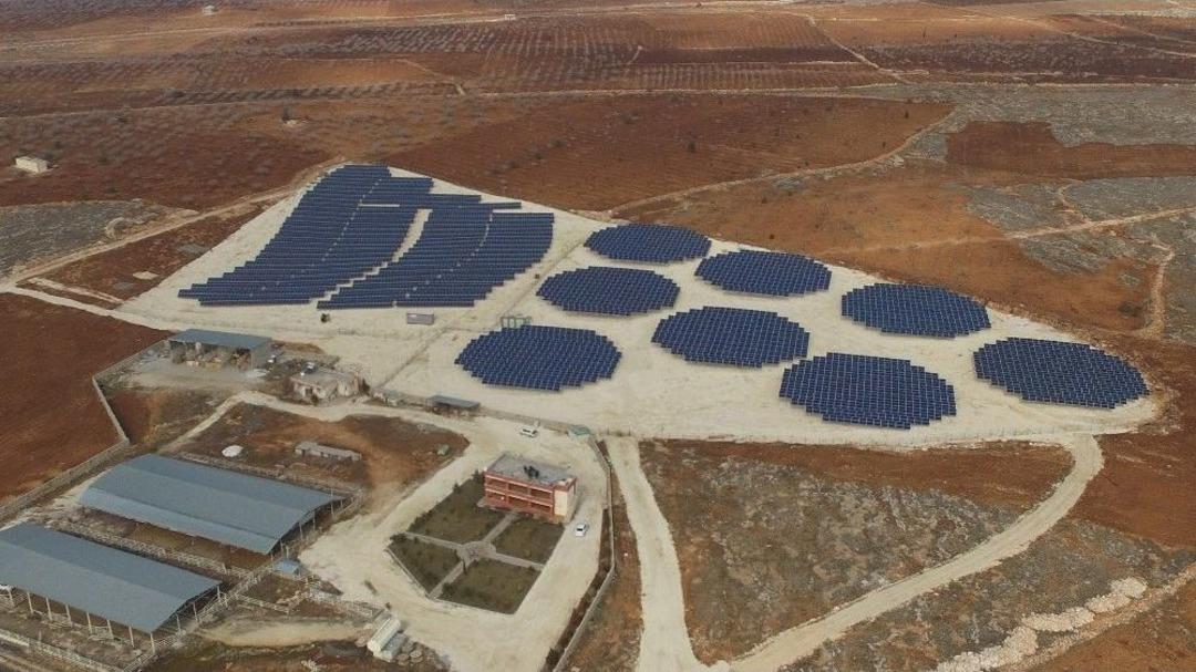 G&uuml;neş Işınları Hem Yakıyor Hem De Enerjiye D&ouml;n&uuml;ş&uuml;yor