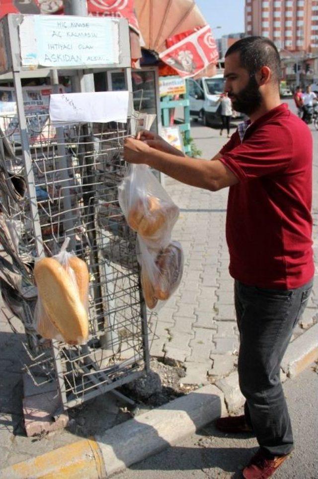"askıda Ekmek"le Fakiri Doyuruyor 2
