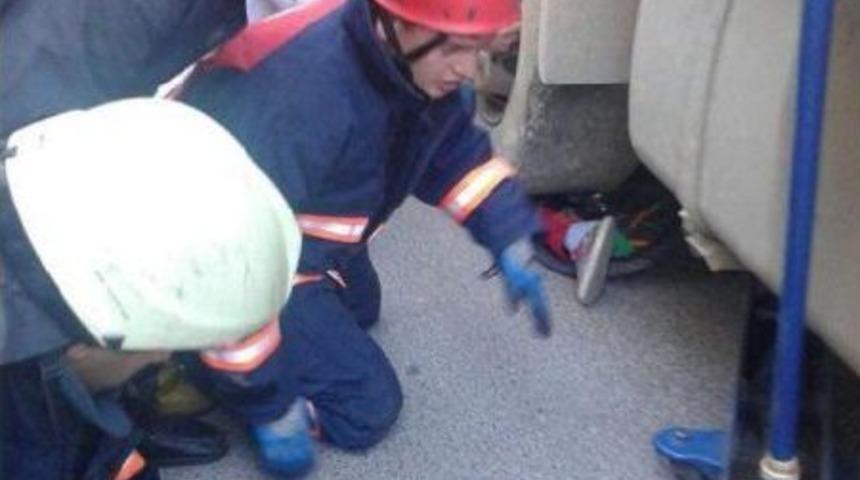 Hafriyat Kamyonlarının Kazası Bitmiyor; Bisikletli &Ccedil;ocuk Tekerin Altında Kaldı