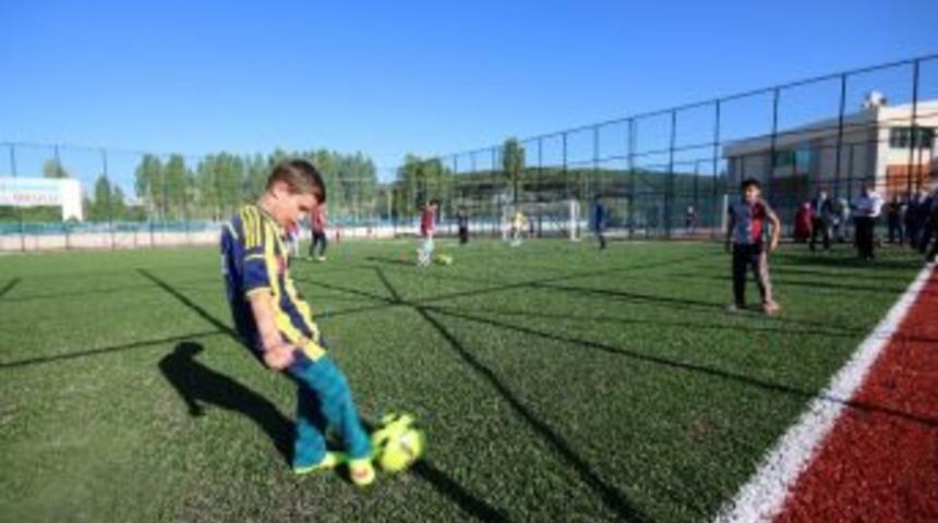 Beyşehir Belediyesi Yaz Futbol Okulu A&ccedil;ıyor