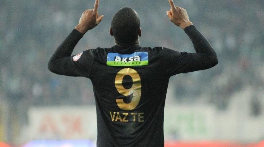 Fenerbah&ccedil;e&rsquo;de Ricardo Vaz Te S&uuml;rprizi