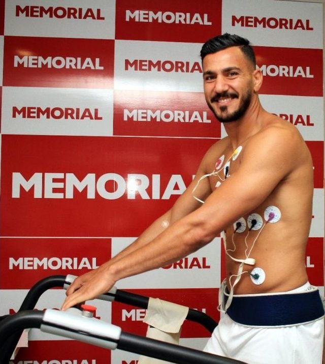 Antalyaspor Sağlık Kontrol&uuml;nden Ge&ccedil;ti 3