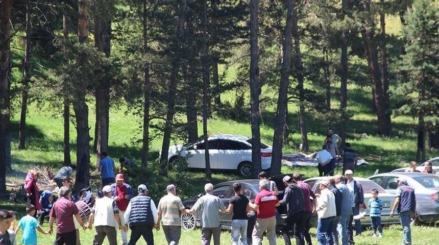 Aşağı Karacasulular Sereklik Yaylası&rsquo;nda Buluştular