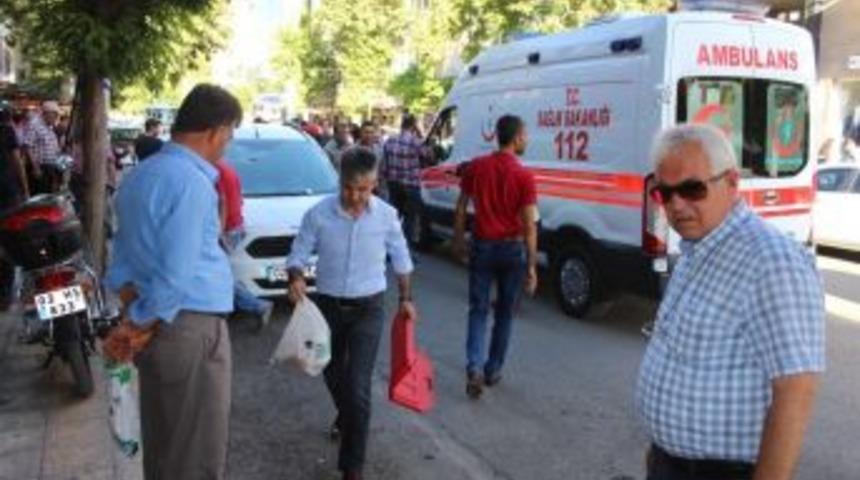 Yayaya &Ccedil;arpıp Ka&ccedil;tı