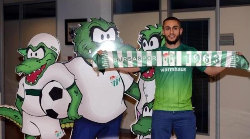 Bursaspor Barış'la Imzaladı