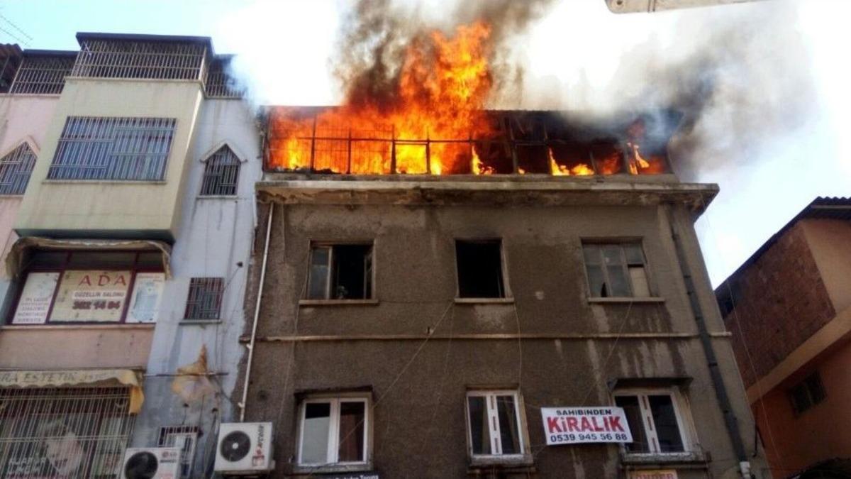 Adana&rsquo;da Tarihi &Ccedil;er&ccedil;inin At&ouml;lyesi Yandı