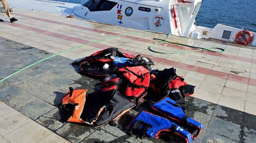 &Ccedil;eşme&rsquo;de 29 Sığınmacı Yakalandı