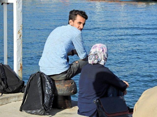 &Ccedil;eşme&rsquo;de 29 Sığınmacı Yakalandı 1