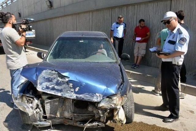 Çalınan Otomobili Kaza Yapınca Gözyaşlarını Tutamadı