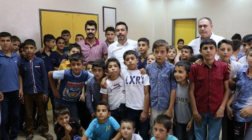 Depremzede &Ouml;ğrenciler Başhekim Dost&rsquo;tu Ziyaret Etti