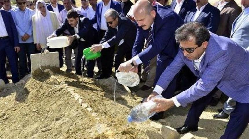 Silahlı Saldırıda &Ouml;ld&uuml;r&uuml;len Ak Parti Lice İl&ccedil;e Başkan Yardımcısı Mercan Toprağa Verildi (2)