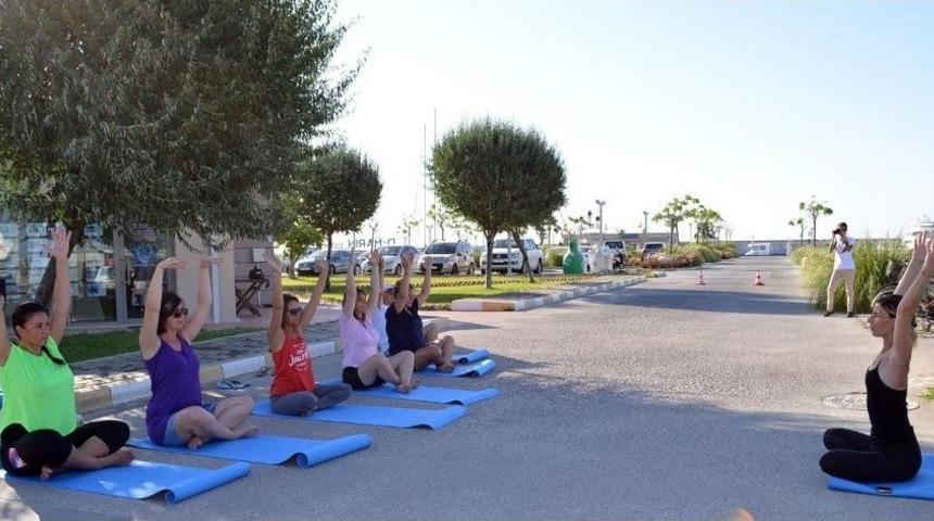 Didim Yoga Sevenlere Ev Sahipliği Yaptı