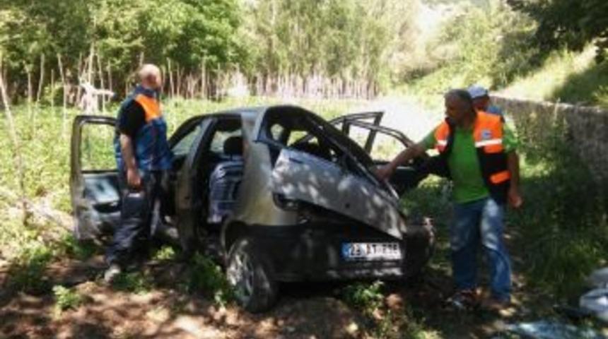 G&uuml;m&uuml;şhane&rsquo;de Trafik Kazası: 5 Yaralı