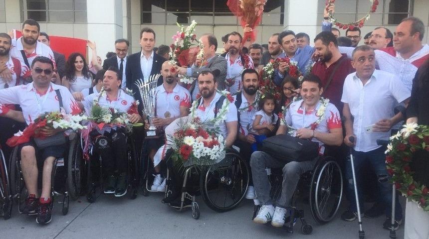 Avrupa Şampiyonu Tekerlekli Sandalye Basketbol Milli Takımı, Yurda D&ouml;nd&uuml;