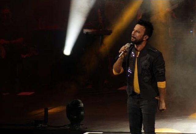 Tarkan'dan 'açıkhava'da Muhteşem Konser