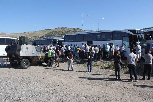 Sivas Olaylarının 24. Yıl Dönümü Anmaları İçin İl Dışından Sivas’a Gelen Araçlar Didik Didik Arandı