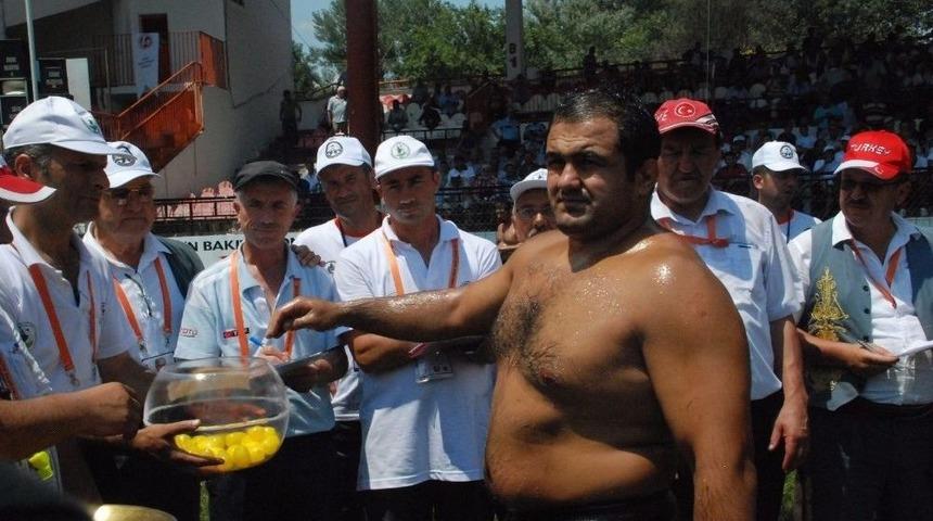 Yeşil Yeşil: "kırkpınar&rsquo;da Başpehlivana Verilen &Ouml;d&uuml;l Senelik Yemek Masrafı Bile Değil"