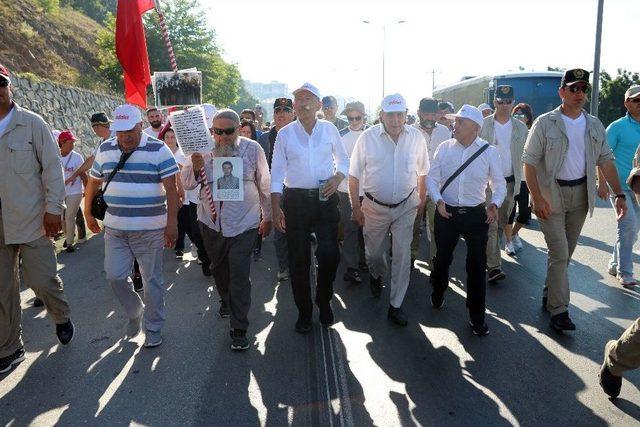 Kılıçdaroğlu, Adalet Yürüyüşü’nün 18. Gününde İlk Molayı Verdi